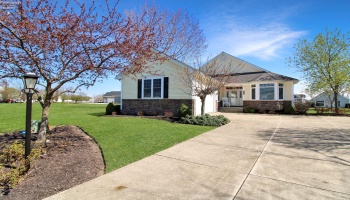 1239 Catawba Bay Drive, Port Clinton, 43452, 3 Bedrooms Bedrooms, ,2 BathroomsBathrooms,Residential,For Sale,Catawba Bay,20251362