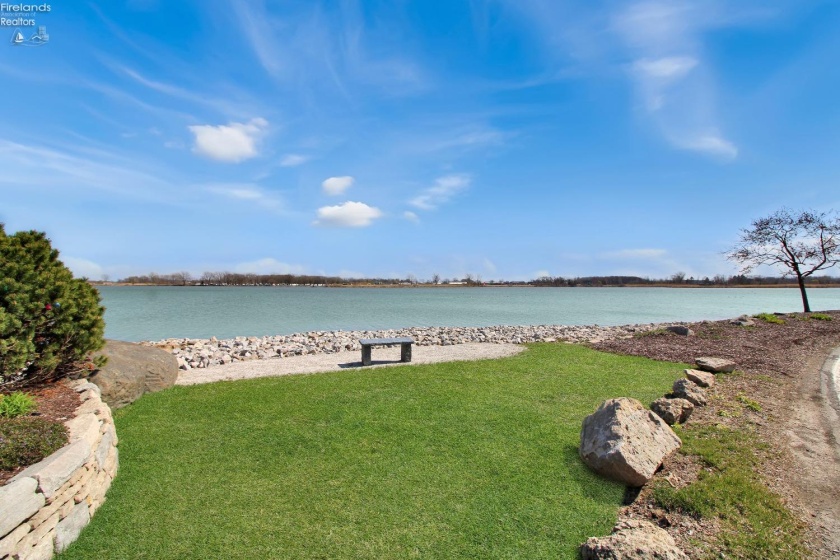 1239 Catawba Bay Drive, Port Clinton, 43452, 3 Bedrooms Bedrooms, ,2 BathroomsBathrooms,Residential,For Sale,Catawba Bay,20251362