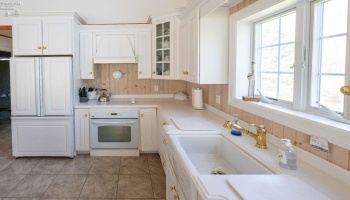 135 Morning Glory Lane, Kelleys Island, 43438, 4 Bedrooms Bedrooms, ,3 BathroomsBathrooms,Residential,For Sale,Morning Glory,20251523