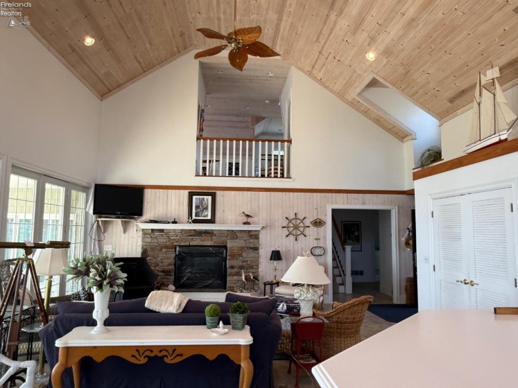 135 Morning Glory Lane, Kelleys Island, 43438, 4 Bedrooms Bedrooms, ,3 BathroomsBathrooms,Residential,For Sale,Morning Glory,20251523