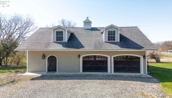 135 Morning Glory Lane, Kelleys Island, 43438, 4 Bedrooms Bedrooms, ,3 BathroomsBathrooms,Residential,For Sale,Morning Glory,20251523
