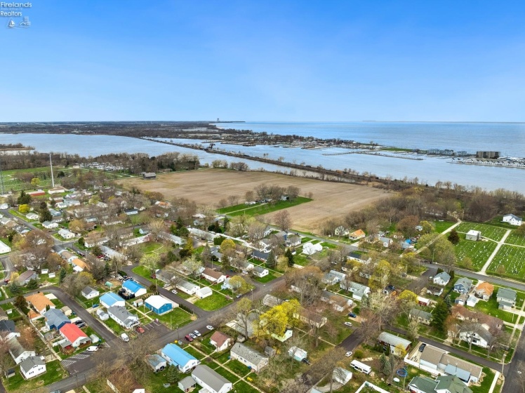711 Concord Lane, Port Clinton, 43452, 2 Bedrooms Bedrooms, ,1 BathroomBathrooms,Residential,For Sale,Concord,20251341