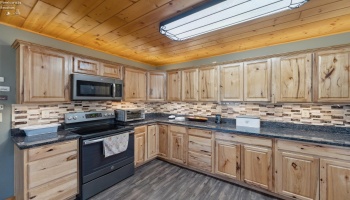 3769 Prospect Road, New London, 44851, 5 Bedrooms Bedrooms, ,4 BathroomsBathrooms,Residential,For Sale,Prospect,20251321