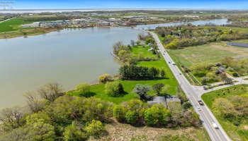463 Catawba Road, Port Clinton, 43452, 3 Bedrooms Bedrooms, ,2 BathroomsBathrooms,Residential,For Sale,Catawba,20251491