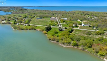 463 Catawba Road, Port Clinton, 43452, 3 Bedrooms Bedrooms, ,2 BathroomsBathrooms,Residential,For Sale,Catawba,20251491