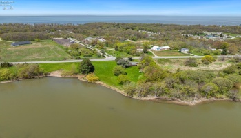 463 Catawba Road, Port Clinton, 43452, 3 Bedrooms Bedrooms, ,2 BathroomsBathrooms,Residential,For Sale,Catawba,20251491