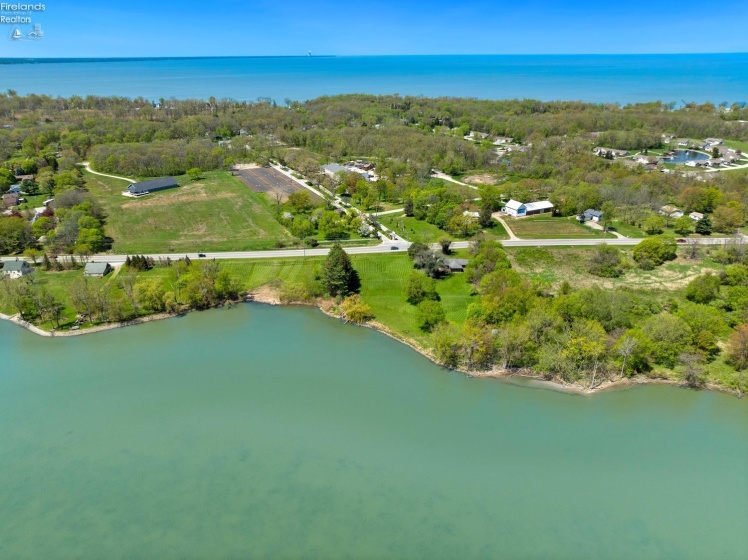 463 Catawba Road, Port Clinton, 43452, 3 Bedrooms Bedrooms, ,2 BathroomsBathrooms,Residential,For Sale,Catawba,20251491