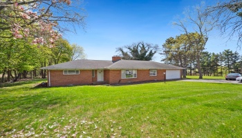 463 Catawba Road, Port Clinton, 43452, 3 Bedrooms Bedrooms, ,2 BathroomsBathrooms,Residential,For Sale,Catawba,20251491