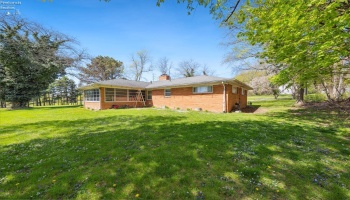 463 Catawba Road, Port Clinton, 43452, 3 Bedrooms Bedrooms, ,2 BathroomsBathrooms,Residential,For Sale,Catawba,20251491