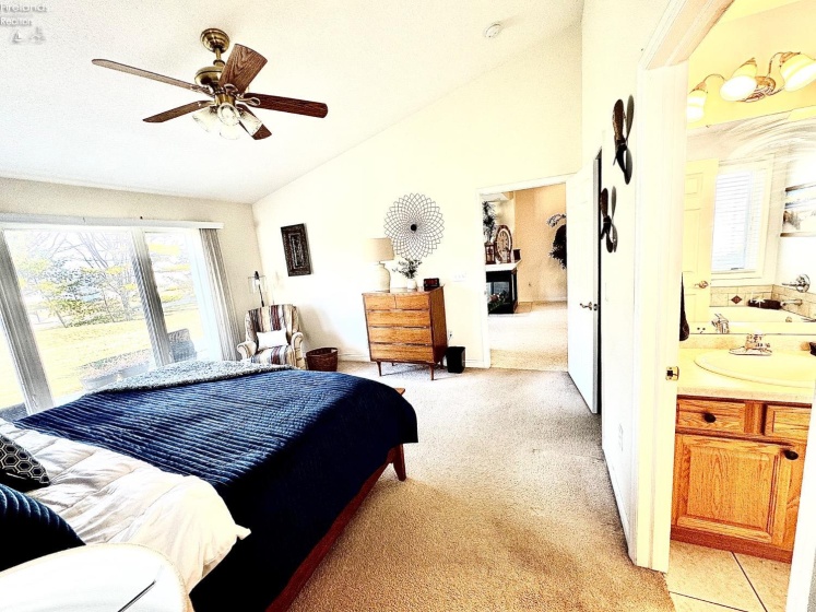 687 Hidden Harbor Drive, Port Clinton, 43452, 3 Bedrooms Bedrooms, ,2 BathroomsBathrooms,Residential,For Sale,Hidden Harbor,20251498