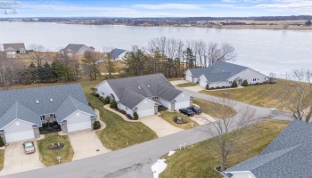 687 Hidden Harbor Drive, Port Clinton, 43452, 3 Bedrooms Bedrooms, ,2 BathroomsBathrooms,Residential,For Sale,Hidden Harbor,20251498