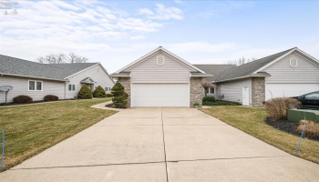 687 Hidden Harbor Drive, Port Clinton, 43452, 3 Bedrooms Bedrooms, ,2 BathroomsBathrooms,Residential,For Sale,Hidden Harbor,20251498