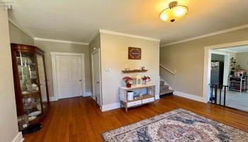 111 Main Street, Tiffin, 44883, 4 Bedrooms Bedrooms, ,2 BathroomsBathrooms,Residential,For Sale,Main,20251499 111 Main Street, Tiffin, 44883, 4 Bedrooms Bedrooms, ,2 BathroomsBathrooms,Residential,For Sale,Main,20251499