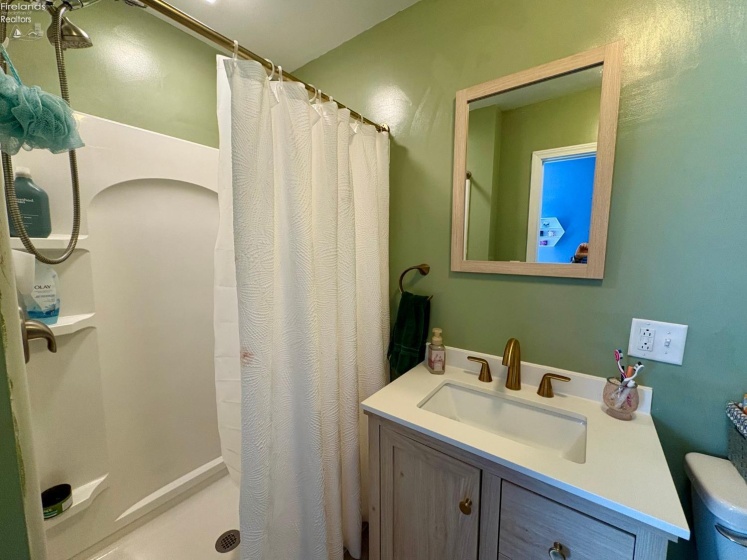 111 Main Street, Tiffin, 44883, 4 Bedrooms Bedrooms, ,2 BathroomsBathrooms,Residential,For Sale,Main,20251499