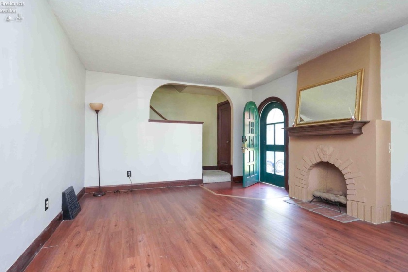 1807 Buckland Avenue, Fremont, 43420, 3 Bedrooms Bedrooms, ,2 BathroomsBathrooms,Residential,For Sale,Buckland,20251464