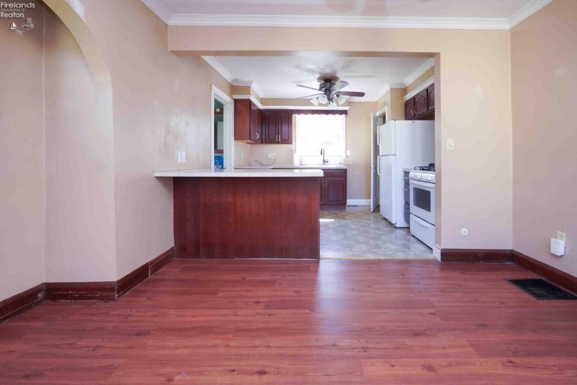 1807 Buckland Avenue, Fremont, 43420, 3 Bedrooms Bedrooms, ,2 BathroomsBathrooms,Residential,For Sale,Buckland,20251464