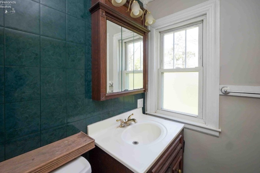 1807 Buckland Avenue, Fremont, 43420, 3 Bedrooms Bedrooms, ,2 BathroomsBathrooms,Residential,For Sale,Buckland,20251464