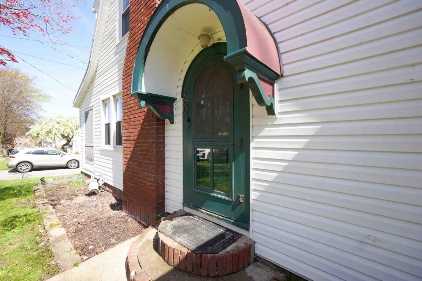 1807 Buckland Avenue, Fremont, 43420, 3 Bedrooms Bedrooms, ,2 BathroomsBathrooms,Residential,For Sale,Buckland,20251464