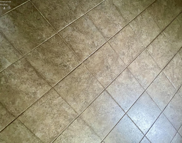 Kitchen Tile Flooring