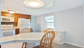 8175 Northshore Boulevard, Marblehead, 43440, 2 Bedrooms Bedrooms, ,2 BathroomsBathrooms,Residential,For Sale,Northshore,20251543