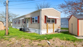 8175 Northshore Boulevard, Marblehead, 43440, 2 Bedrooms Bedrooms, ,2 BathroomsBathrooms,Residential,For Sale,Northshore,20251543