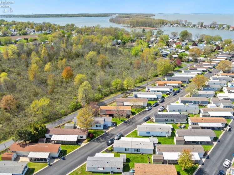 8175 Northshore Boulevard, Marblehead, 43440, 2 Bedrooms Bedrooms, ,2 BathroomsBathrooms,Residential,For Sale,Northshore,20251543