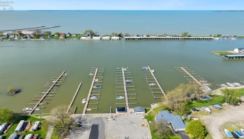 8175 Northshore Boulevard, Marblehead, 43440, 2 Bedrooms Bedrooms, ,2 BathroomsBathrooms,Residential,For Sale,Northshore,20251543