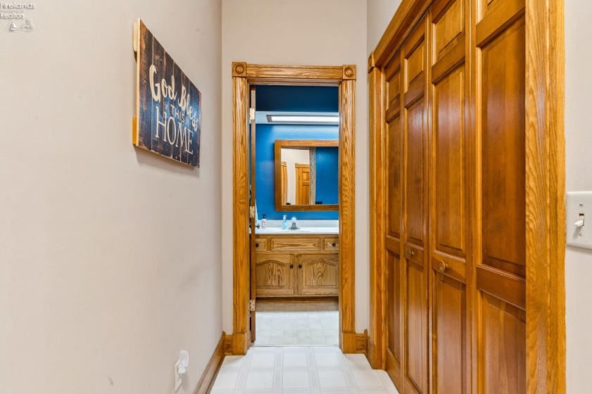 125 Woodmere Drive, Tiffin, 44883, 6 Bedrooms Bedrooms, ,5 BathroomsBathrooms,Residential,For Sale,Woodmere,20251571