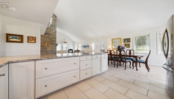 2951 Chickadee, Port Clinton, 43452, 4 Bedrooms Bedrooms, ,3 BathroomsBathrooms,Residential,For Sale,Chickadee,20251445