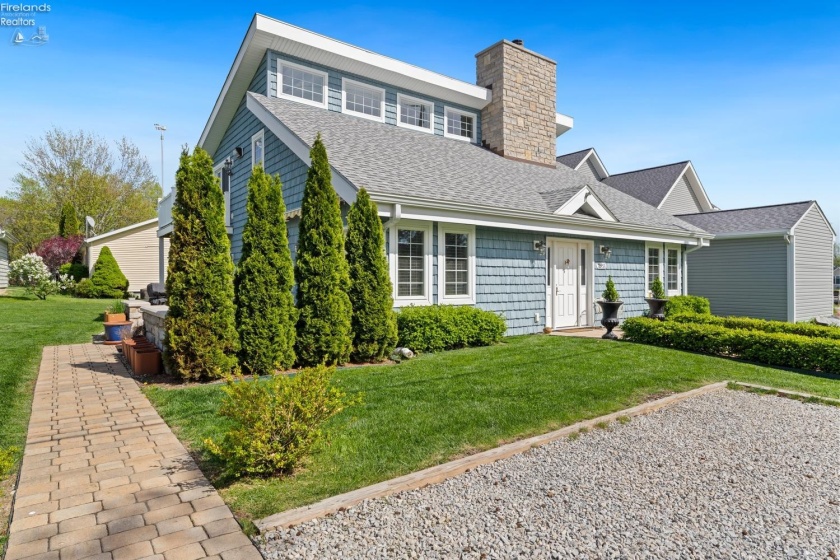 2951 Chickadee, Port Clinton, 43452, 4 Bedrooms Bedrooms, ,3 BathroomsBathrooms,Residential,For Sale,Chickadee,20251445