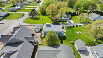 2951 Chickadee, Port Clinton, 43452, 4 Bedrooms Bedrooms, ,3 BathroomsBathrooms,Residential,For Sale,Chickadee,20251445