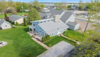 2951 Chickadee, Port Clinton, 43452, 4 Bedrooms Bedrooms, ,3 BathroomsBathrooms,Residential,For Sale,Chickadee,20251445