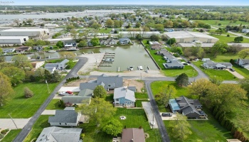 2951 Chickadee, Port Clinton, 43452, 4 Bedrooms Bedrooms, ,3 BathroomsBathrooms,Residential,For Sale,Chickadee,20251445