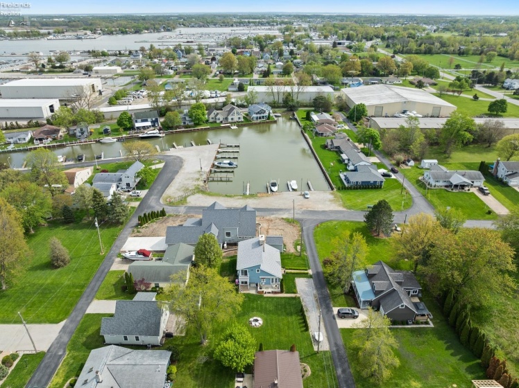 2951 Chickadee, Port Clinton, 43452, 4 Bedrooms Bedrooms, ,3 BathroomsBathrooms,Residential,For Sale,Chickadee,20251445