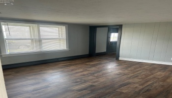 612 West Madison Street, Sandusky, 44870, 2 Bedrooms Bedrooms, ,1 BathroomBathrooms,Residential,For Sale,West Madison Street,20251561