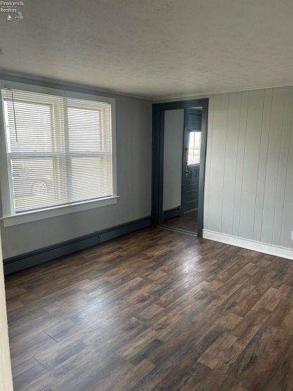 612 West Madison Street, Sandusky, 44870, 2 Bedrooms Bedrooms, ,1 BathroomBathrooms,Residential,For Sale,West Madison Street,20251561