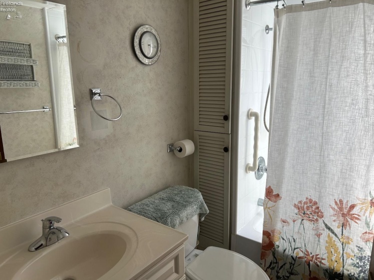 701 Polk Street, Sandusky, 44870, 4 Bedrooms Bedrooms, ,2 BathroomsBathrooms,Residential,For Sale,Polk,20251473
