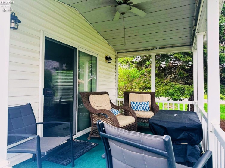 8175 North Shore Boulevard, Marblehead, 43440, 2 Bedrooms Bedrooms, ,2 BathroomsBathrooms,Residential,For Sale,North Shore Boulevard,20251501