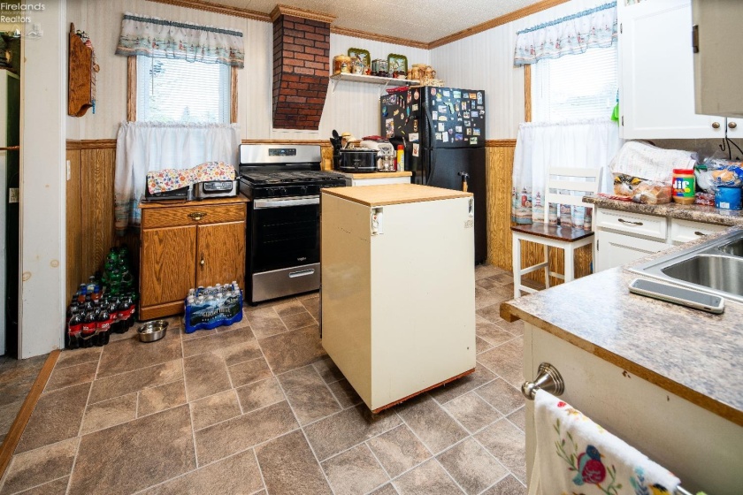 113 W Grant St, Clyde, 43410, 3 Bedrooms Bedrooms, ,2 BathroomsBathrooms,Residential,For Sale,W Grant St,20251430