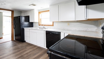 214 Linden, Port Clinton, 43452, 3 Bedrooms Bedrooms, ,1 BathroomBathrooms,Residential,For Sale,Linden,20251521