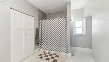 921 White Avenue, Fremont, 43420, 2 Bedrooms Bedrooms, ,1 BathroomBathrooms,Residential,For Sale,White,20251353