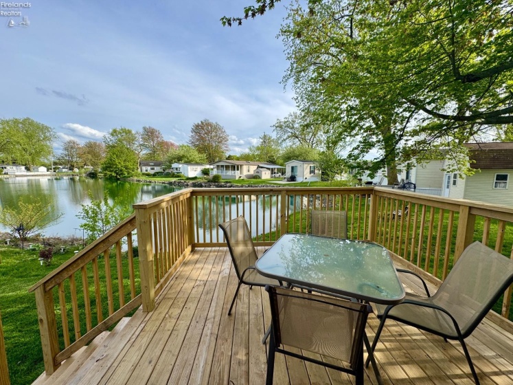115 Driftwood Drive, Port Clinton, 43452, 2 Bedrooms Bedrooms, ,1 BathroomBathrooms,Residential,For Sale,Driftwood,20251556