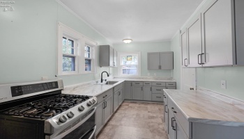 1507 Lakeview Boulevard, Lorain, 44052, 3 Bedrooms Bedrooms, ,1 BathroomBathrooms,Residential,For Sale,Lakeview,20251470