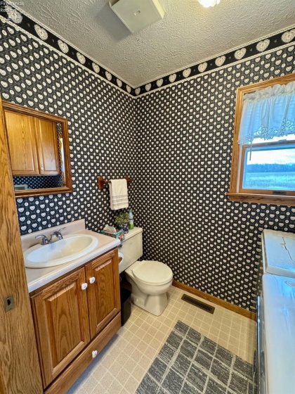 2251 Tr 197, Attica, 44807, 4 Bedrooms Bedrooms, ,3 BathroomsBathrooms,Residential,For Sale,Tr 197,20251335