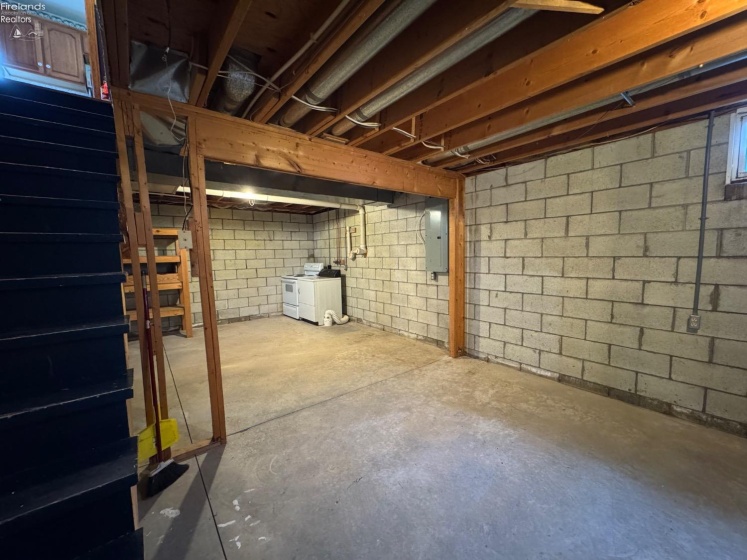 2251 Tr 197, Attica, 44807, 4 Bedrooms Bedrooms, ,3 BathroomsBathrooms,Residential,For Sale,Tr 197,20251335