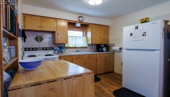 428 Cedar, Lakeside, 43440, 5 Bedrooms Bedrooms, ,2 BathroomsBathrooms,Residential,For Sale,Cedar,20251548