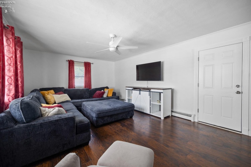 217 First Street, Huron, 44839, 3 Bedrooms Bedrooms, ,3 BathroomsBathrooms,Residential,For Sale,First,20251514