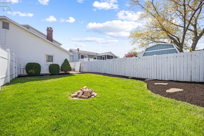 217 First Street, Huron, 44839, 3 Bedrooms Bedrooms, ,3 BathroomsBathrooms,Residential,For Sale,First,20251514