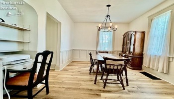 1026 Claremont Avenue, Ashland, 44805, 4 Bedrooms Bedrooms, ,2 BathroomsBathrooms,Residential,For Sale,Claremont,20251582