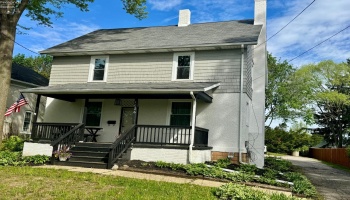 1026 Claremont Avenue, Ashland, 44805, 4 Bedrooms Bedrooms, ,2 BathroomsBathrooms,Residential,For Sale,Claremont,20251582
